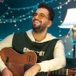 دانلود آهنگ آصف آریا به نام آتیش / هی این پا اون پا میکنی و بد با دلم