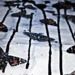 دانلود آهنگ کاوه افاق به نام دفاع / یه تیر تو کلتم خونه کرده اصلا مهم نیست اصلا