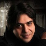دانلود آهنگ مانی رهنما به نام با خودم میرقصم / با خودم می رقصم میون ِ تاریکی