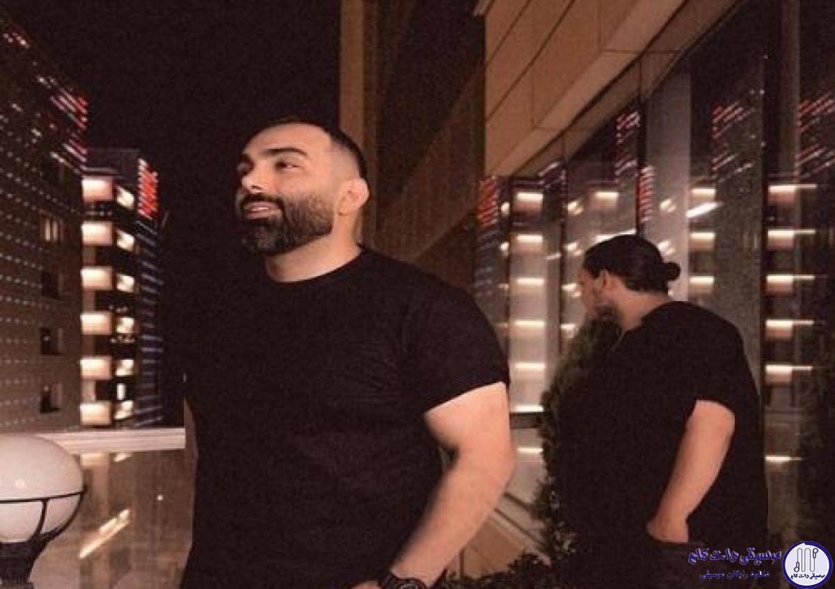 دانلود آهنگ مسعود صادقلو به نام لابد / لابد دوست داشتم اگه بعد تو شب ها رو نمیخوابیدم