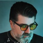 دانلود آهنگ مهدی یغمایی به نام کاش میشد / اونجا قشنگه که تو خیابون ببینم اتفاقی